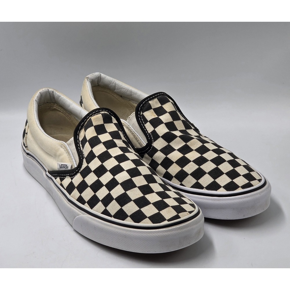 VANS Classic Slip-On Low Top Checkerboard Black White Canvas Skate Sneakers Men9